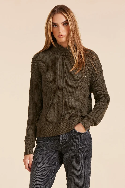 TURTLENECK SWEATER