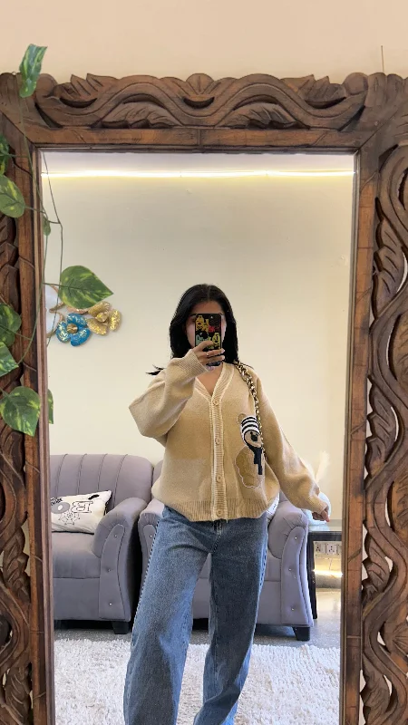 Teddy thrifted sweater M