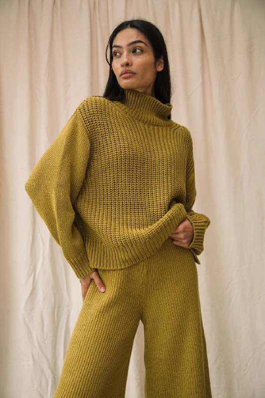 Tora Organic Cotton Jumper in Chartreuse