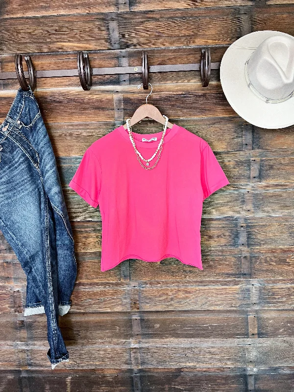 The Blakely Basic Tee in Pink