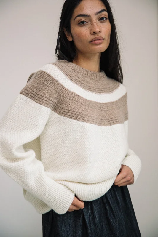 Minako Lambswool Jumper in Oatmeal and Ecru