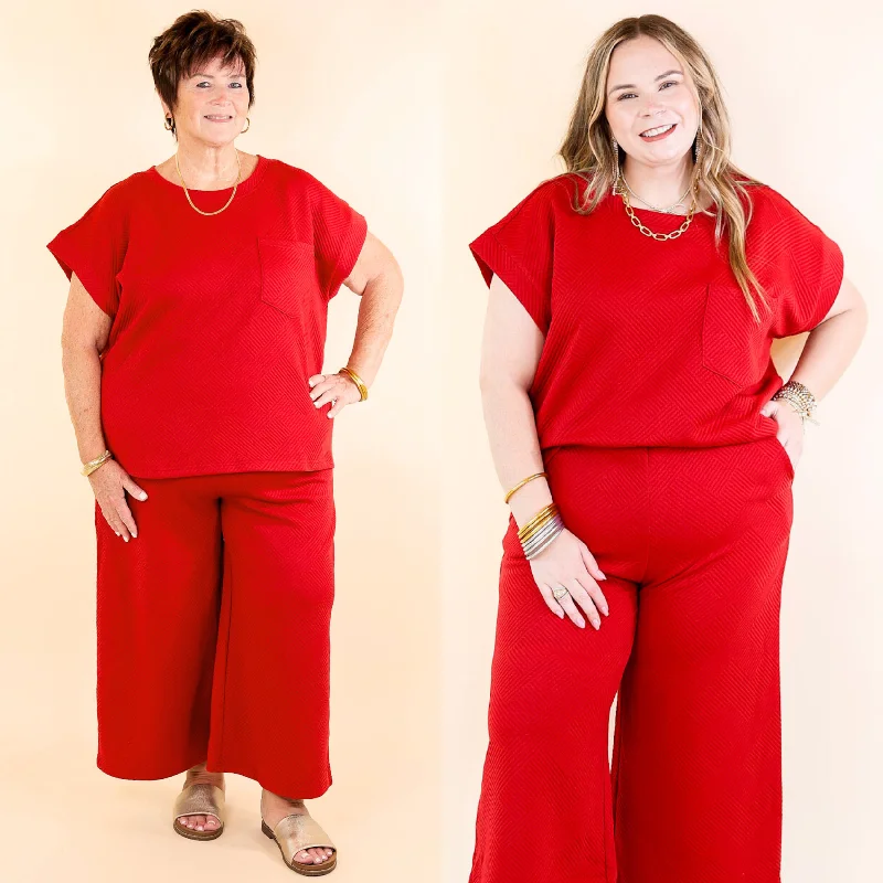 Glamour on the Go Textured Top with Pocket in Scarlet Red